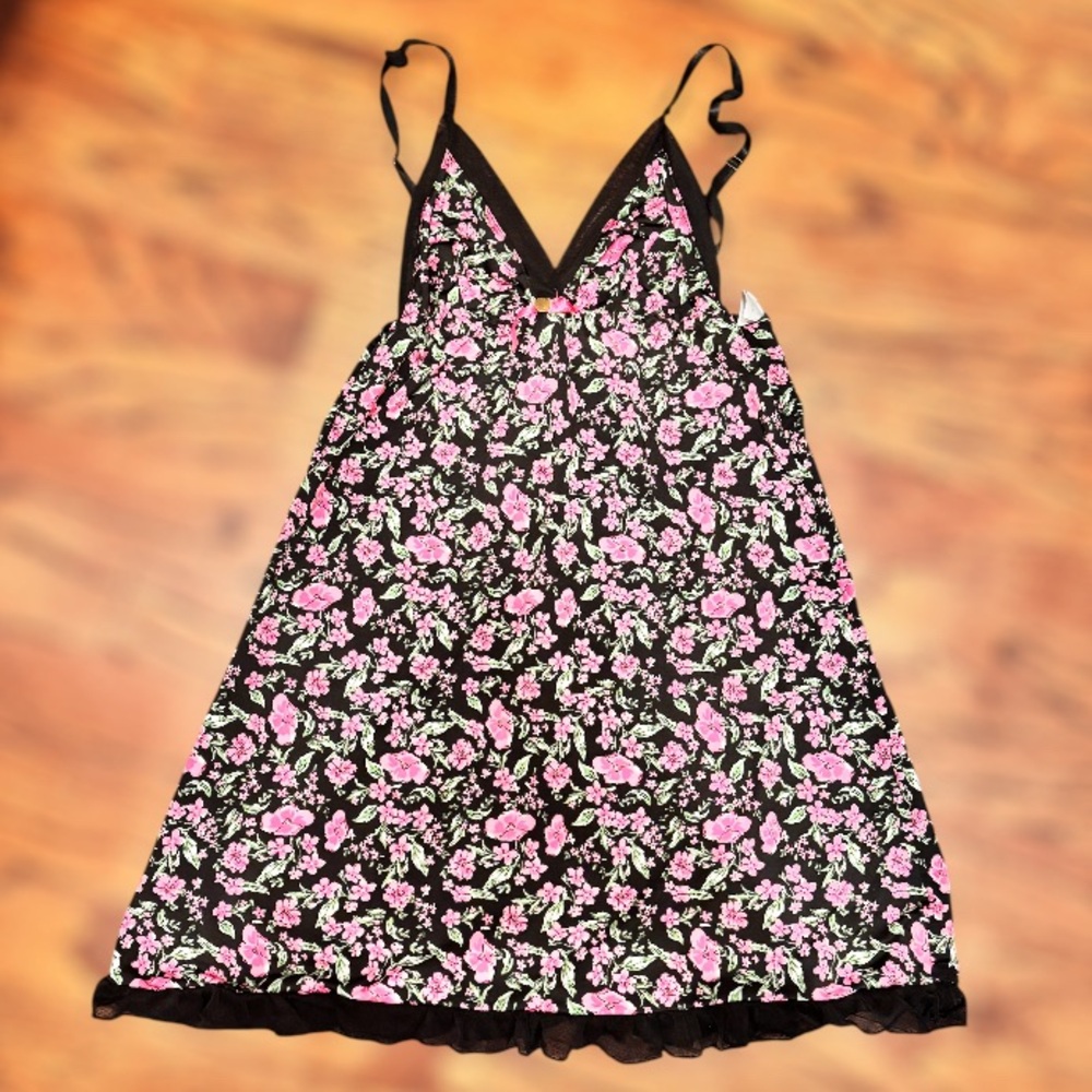 Jessica Simpson Pink and Black Floral Chemise intimate Dress